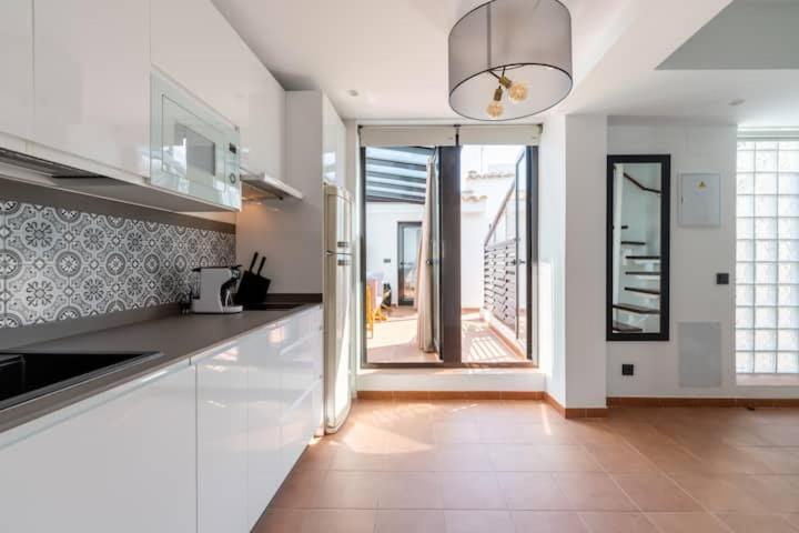 Suites San Pablo Севиля Екстериор снимка